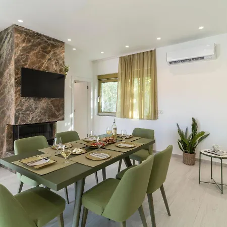 Βίλα Villa Olive *